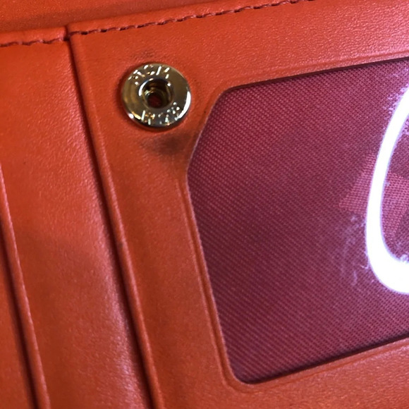 MCM Wallet - Picture 13 of 16